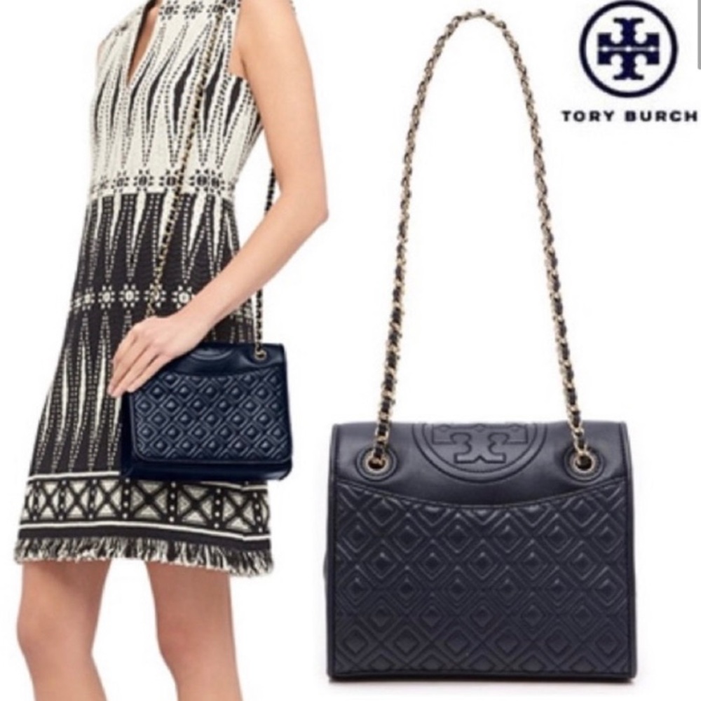 🎉HP🎉TORY BURCH fleming medium crossbody bag